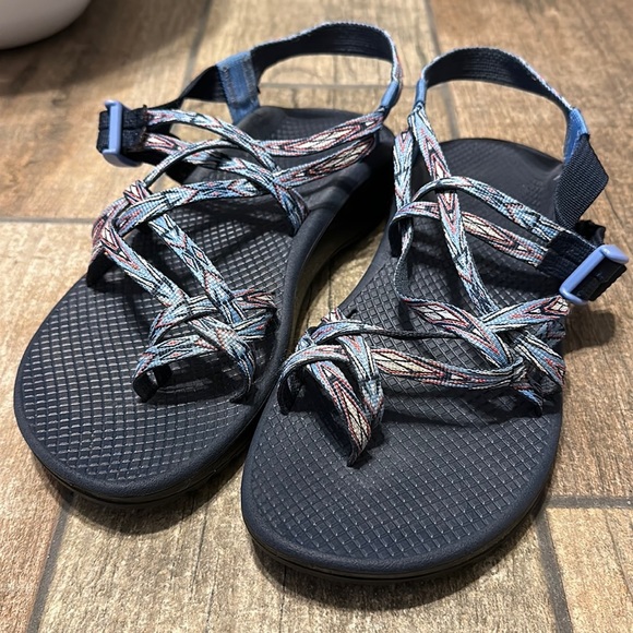 EUC Chaco Women’s Blue Z Cloud X2‎ Sandals - Picture 1 of 11